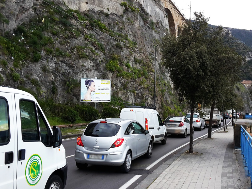Pubblivision ADV - Tabelloni pubblicitari 3x2 - Salerno - Via Benedetto Croce - Postazione 1 Pubblivision ADV - Tabelloni pubblicitari 3x2 - Salerno - Via Benedetto Croce - Postazione 1